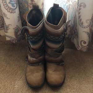 Mukluk boots